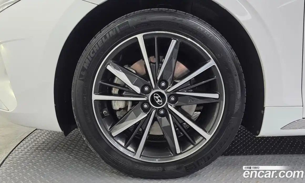 Hyundai Grandeur 2022 3.3 Автомат в Москве № 797327, фото 5