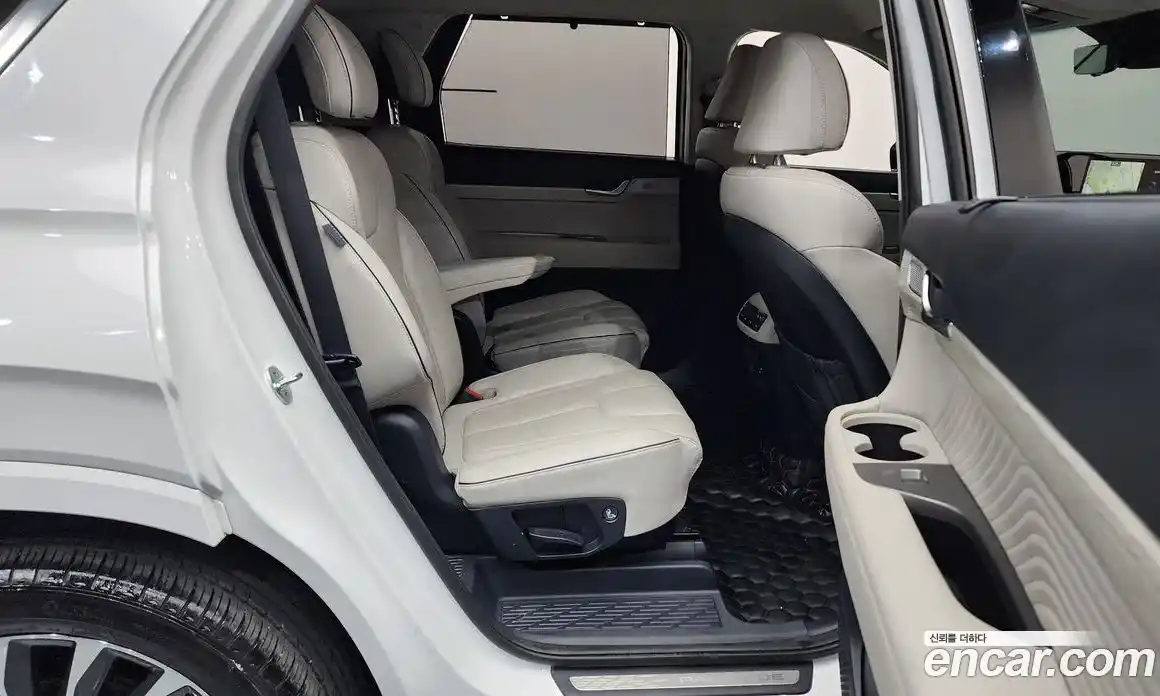 Hyundai Palisade 2022 3.8 Автомат в Москве № 797352, фото 12