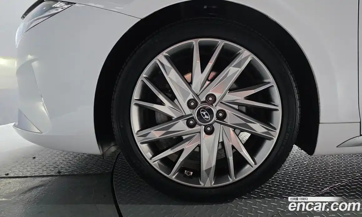 Hyundai Grandeur 2020 2.5 Автомат в Москве № 797361, фото 6