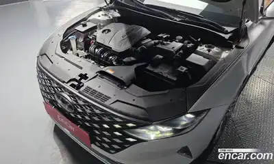 Hyundai Grandeur 2020 2.5 Автомат в Москве № 797361, миниатюра 8