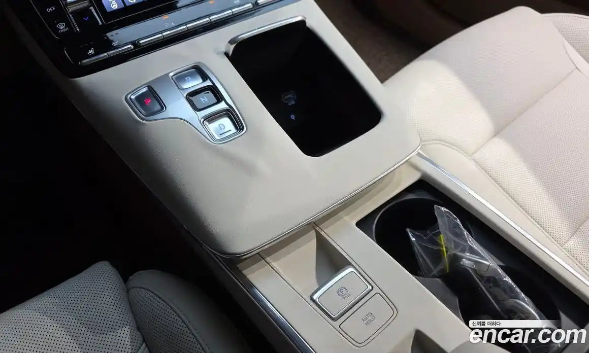 Hyundai Grandeur 2020 2.5 Автомат в Москве № 797361, фото 10