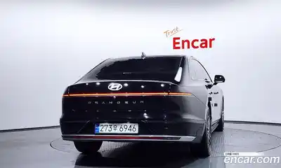 Hyundai Grandeur 2023 2.5 Автомат в Москве № 797362, миниатюра 4
