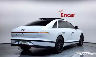 Hyundai Grandeur 2023 1.6 Автомат в Москве № 797375, миниатюра 2