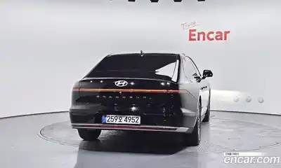 Hyundai Grandeur 2023 2.5 Автомат в Москве № 797424, миниатюра 4