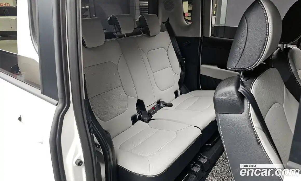 Kia Ray 2025 1.0 Автомат в Москве № 797468, фото 12