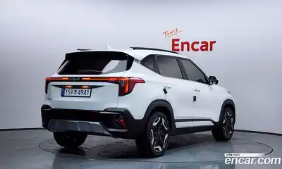 Kia Seltos 2024 1.6 Автомат в Москве № 797470, миниатюра 2