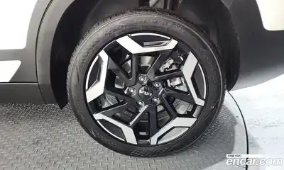 Kia Seltos 2024 1.6 Автомат в Москве № 797470, миниатюра 5