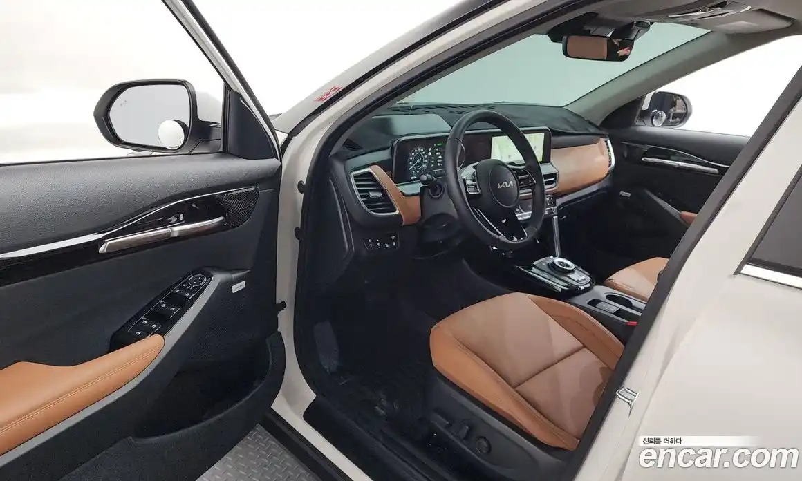 Kia Seltos 2024 1.6 Автомат в Москве № 797470, фото 10