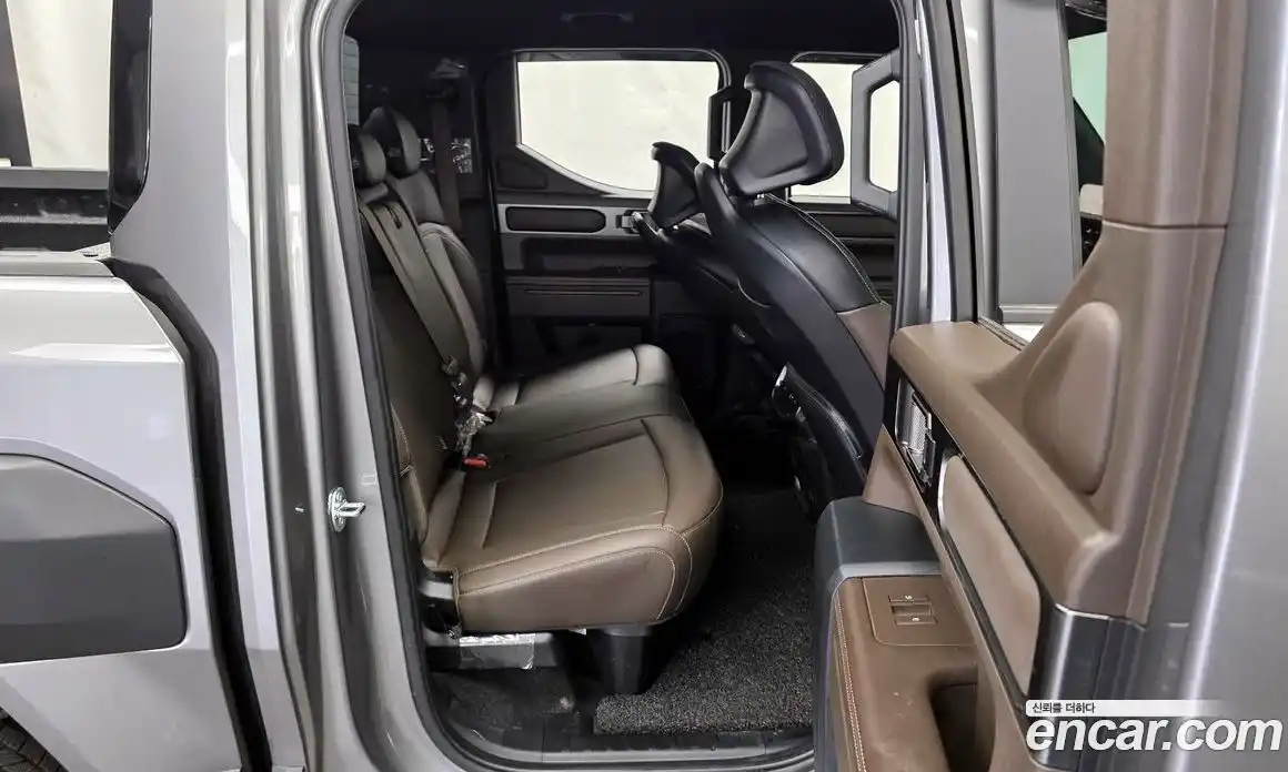 Kia Tasman 2025 2.5 Автомат в Москве № 797537, фото 12