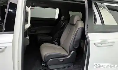 Kia Canival 2025 3.5 Автомат в Москве № 797572, миниатюра 11