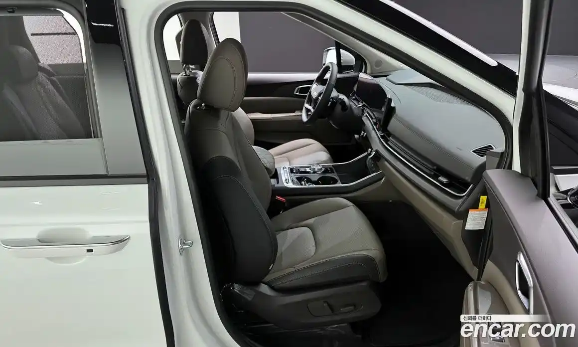 Kia Canival 2025 3.5 Автомат в Москве № 797572, фото 12