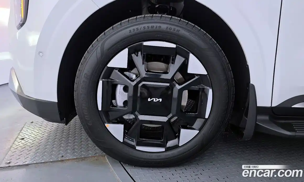 Kia Canival 2025 3.5 Автомат в Москве № 797572, фото 5