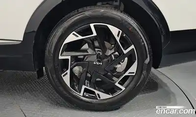 Kia Sportage 2024 1.6 Автомат в Москве № 797579, миниатюра 5