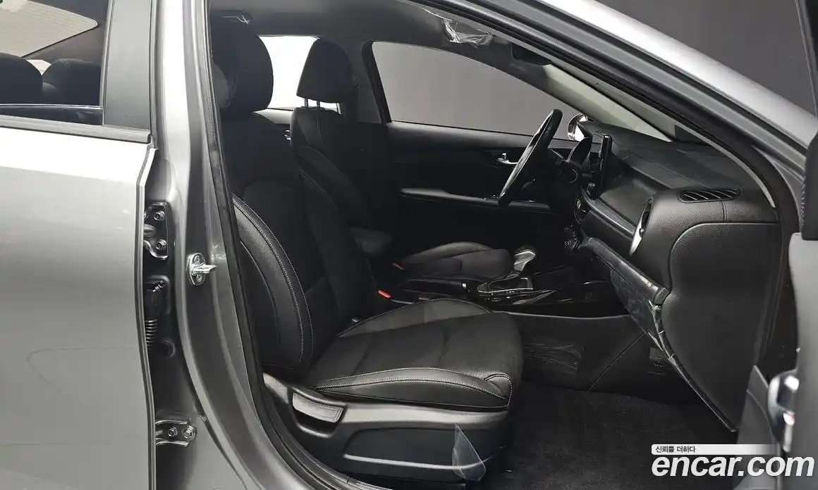 Kia K3 2024 1.6 Автомат в Москве № 797582, фото 10