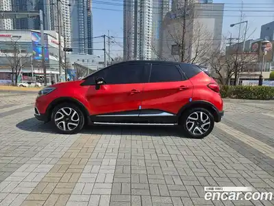 Renault QM3 2017 1.5 Автомат в Москве № 797589, миниатюра 3