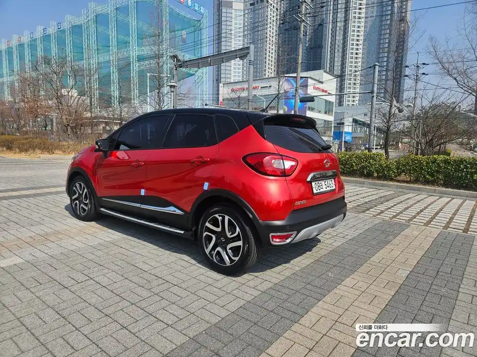 Renault QM3 2017 1.5 Автомат в Москве № 797589, фото 4