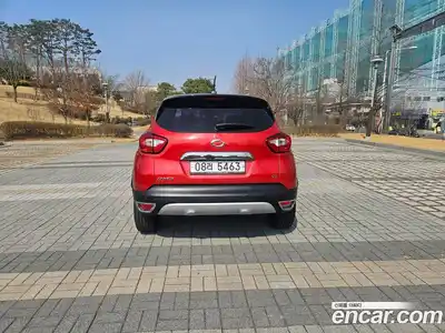 Renault QM3 2017 1.5 Автомат в Москве № 797589, миниатюра 5