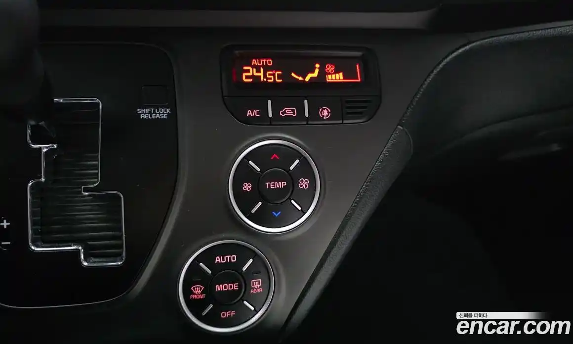 Kia Ray 2024 1.0 Автомат в Москве № 797602, фото 17