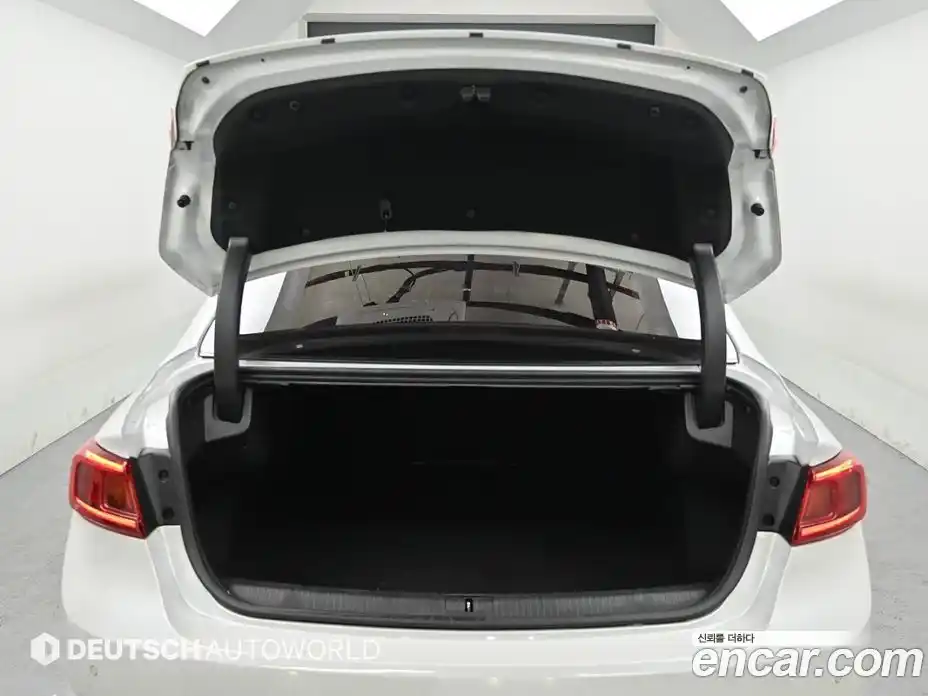 Renault SM6 2019 2.0 Автомат в Москве № 797649, фото 19