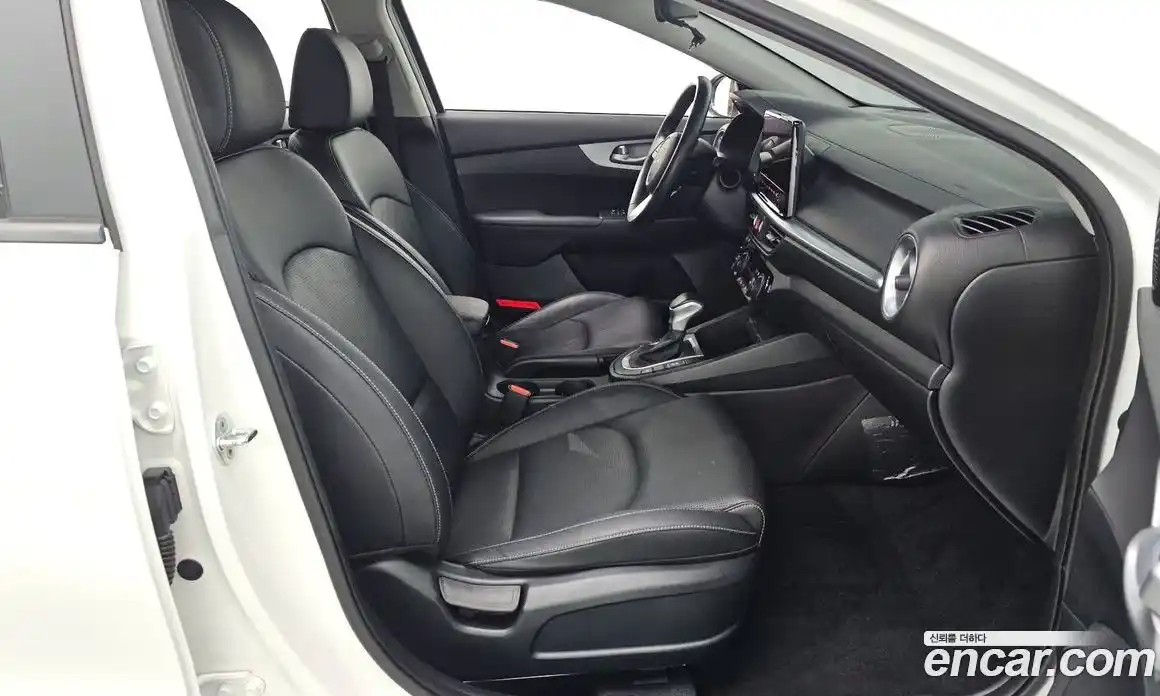 Kia K3 2022 1.6 Автомат в Москве № 797663, фото 11