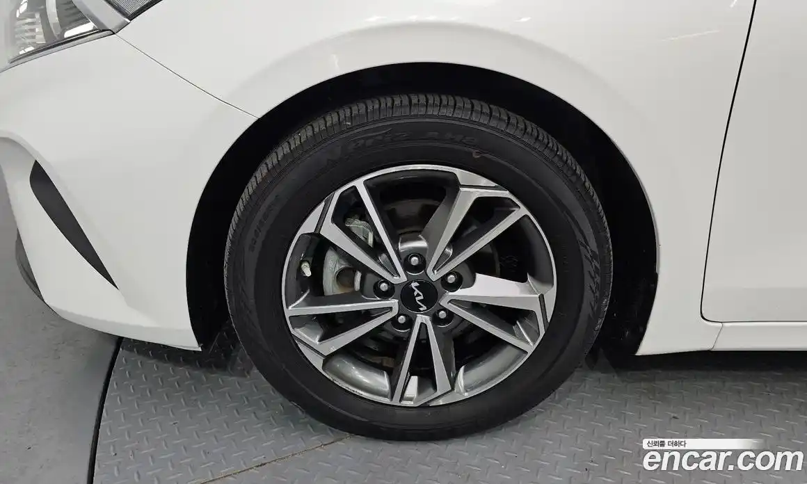 Kia K3 2022 1.6 Автомат в Москве № 797663, фото 5