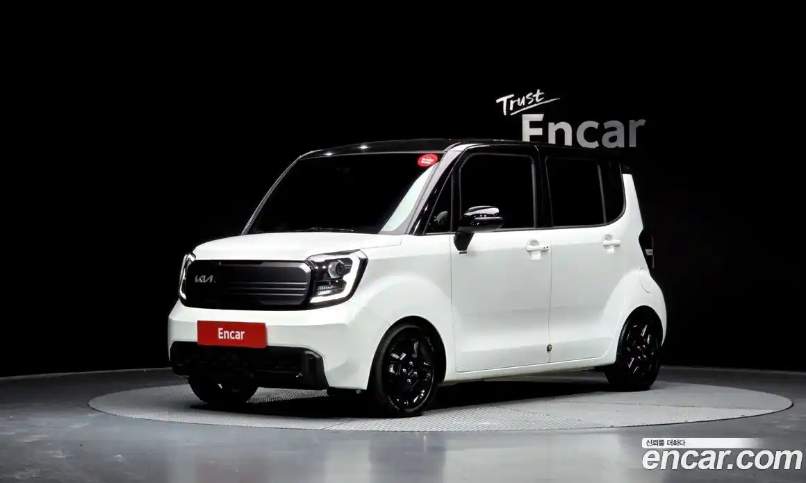 Kia Ray 2023 1.0 Автомат в Москве № 797714, фото 1