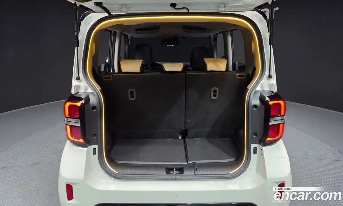 Kia Ray 2023 1.0 Автомат в Москве № 797714, фото 20