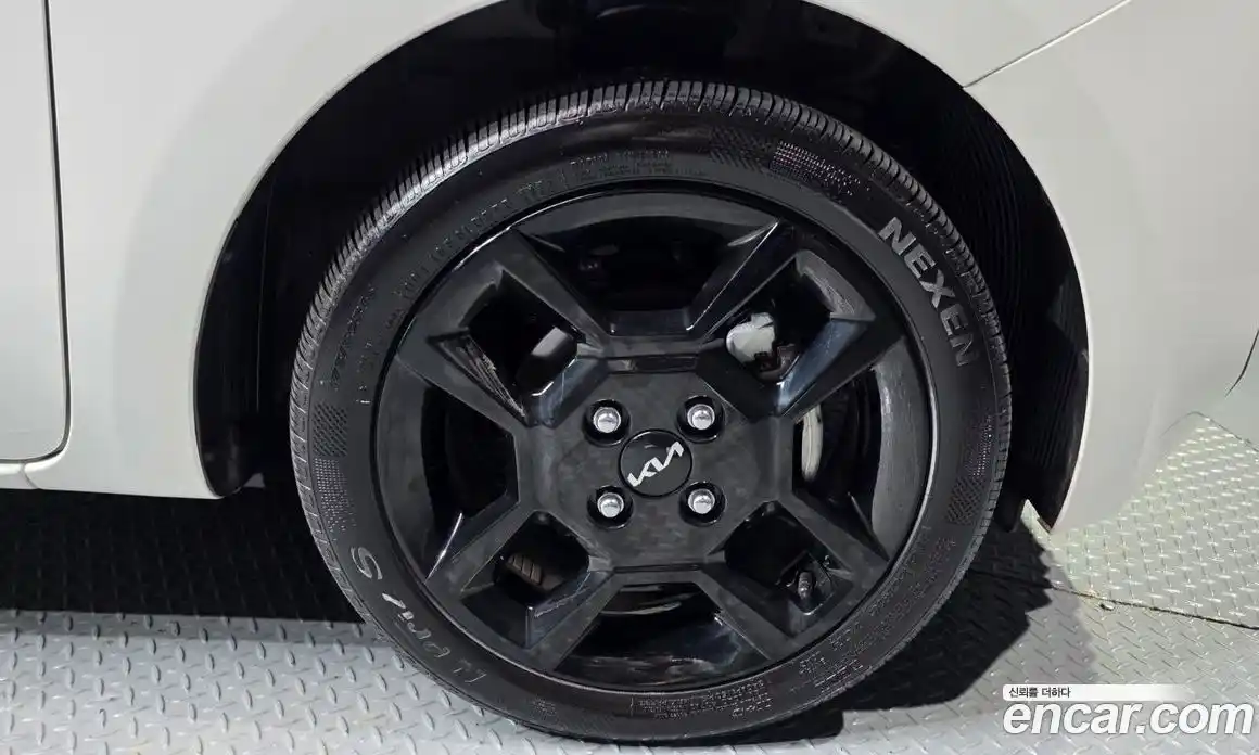 Kia Ray 2023 1.0 Автомат в Москве № 797714, фото 5