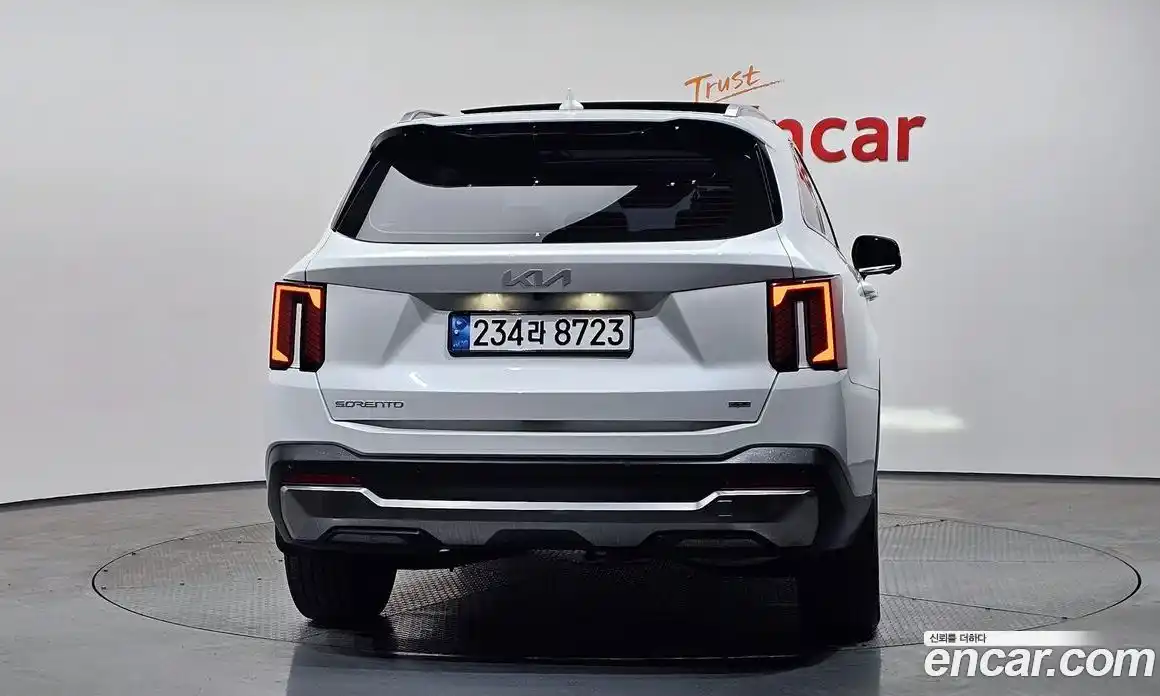 Kia Sorento 2023 2.2 Автомат в Москве № 797771, фото 4