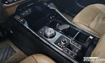 Kia Sorento 2023 2.2 Автомат в Москве № 797771, миниатюра 9