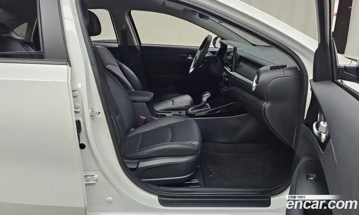 Kia K3 2024 1.6 Автомат в Москве № 797816, фото 11