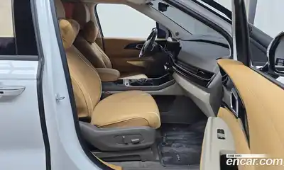 Kia Canival 2024 3.5 Автомат в Москве № 797852, миниатюра 11