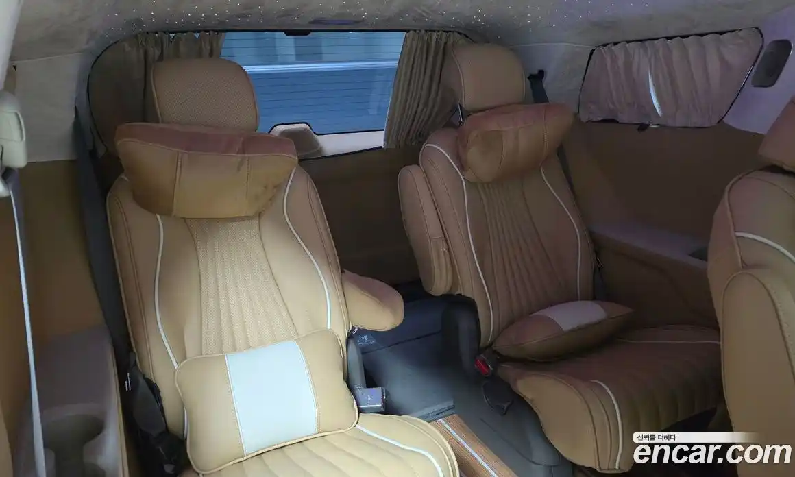 Kia Canival 2024 3.5 Автомат в Москве № 797852, фото 13