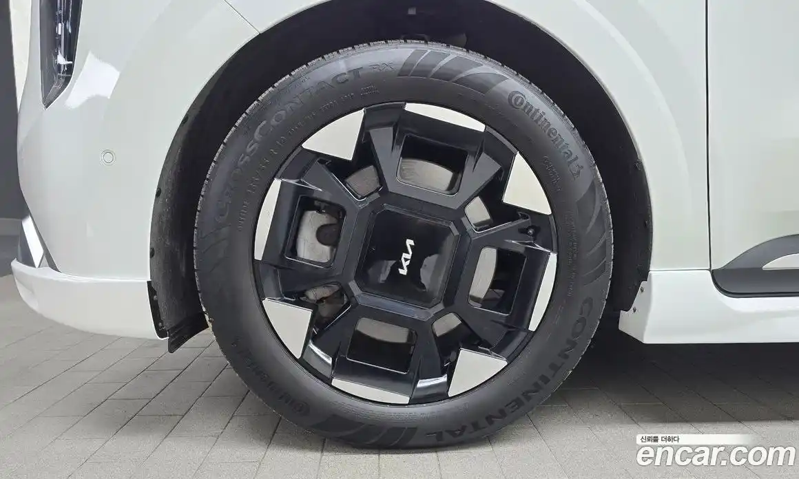 Kia Canival 2024 3.5 Автомат в Москве № 797852, фото 5