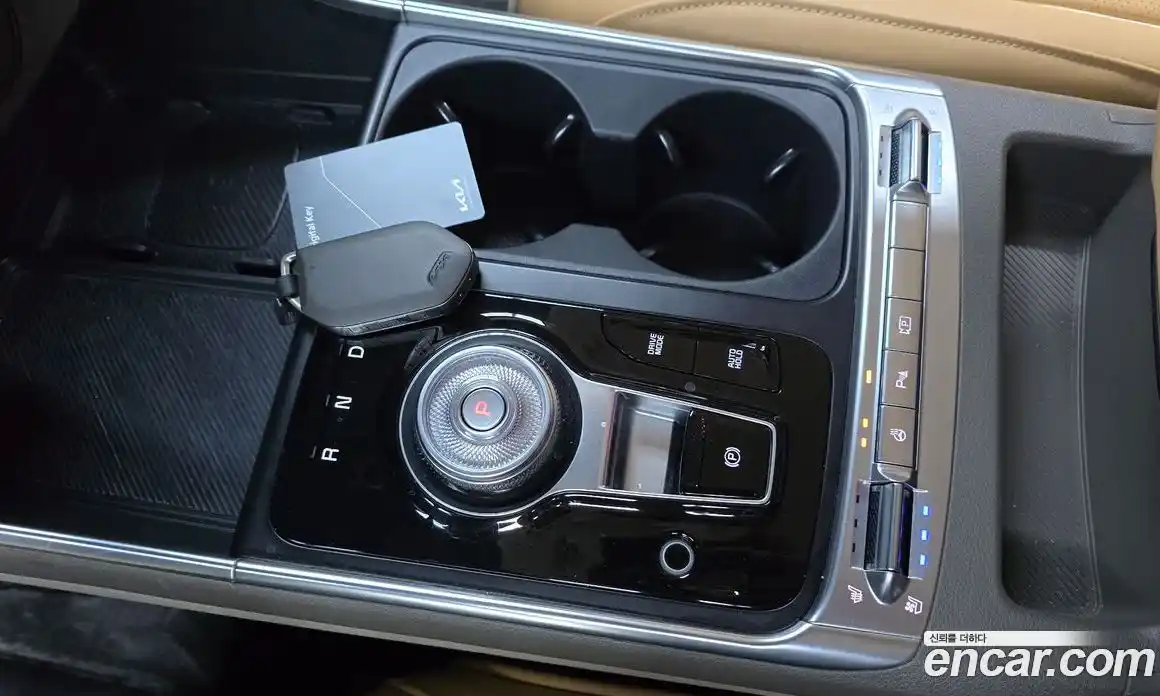 Kia Canival 2024 3.5 Автомат в Москве № 797852, фото 9