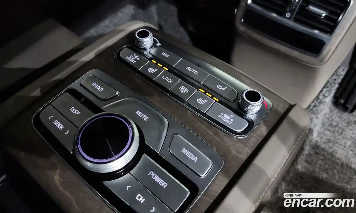 Kia K9 2022 3.8 Автомат в Москве № 798043, фото 18