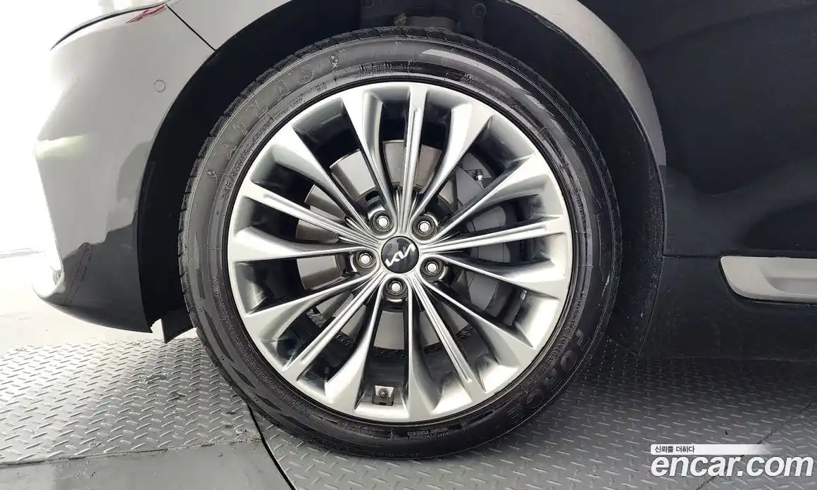 Kia K9 2022 3.8 Автомат в Москве № 798043, фото 4