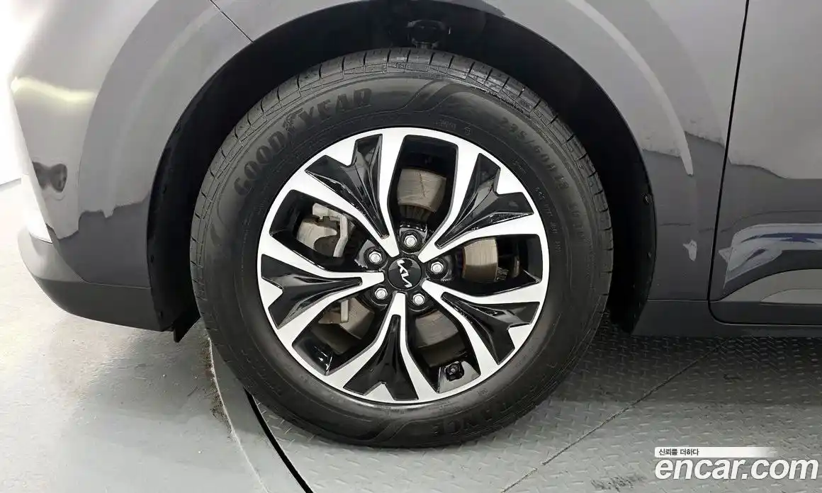 Kia Canival 2021 2.2 Автомат в Москве № 798112, фото 5