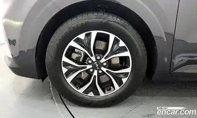 Kia Canival 2021 2.2 Автомат в Москве № 798112, миниатюра 5