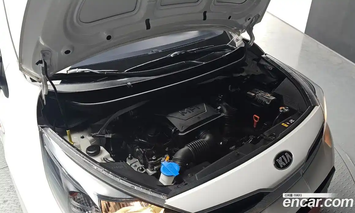 Kia Morning 2020 1.0 Автомат в Москве № 798124, фото 6