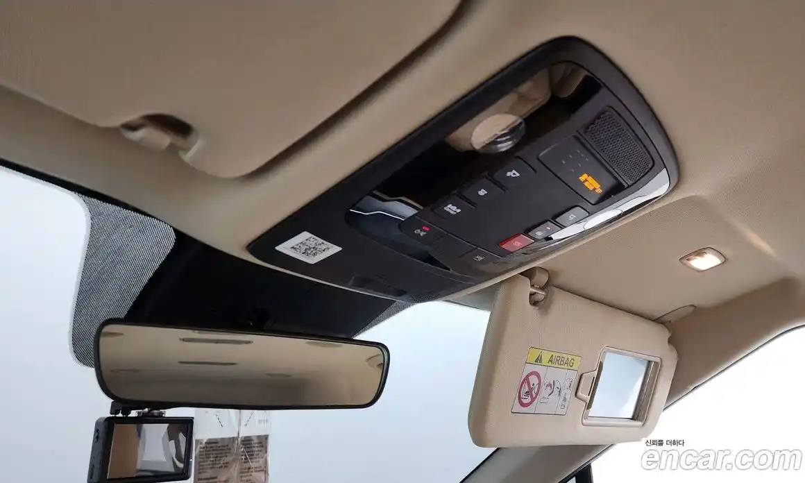 Kia Canival 2022 2.2 Автомат в Москве № 798148, фото 19