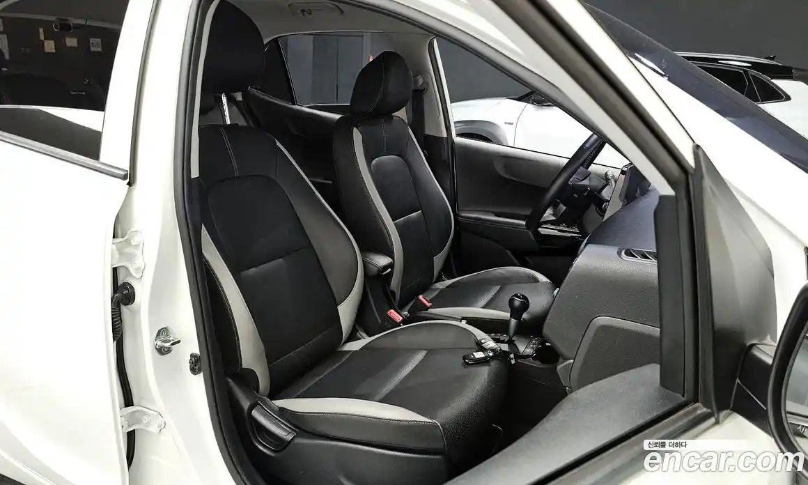 Kia Morning 2020 1.0 Автомат в Москве № 798167, фото 10