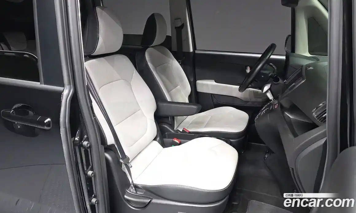 Kia Ray 2023 1.0 Автомат в Москве № 798179, фото 11