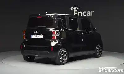 Kia Ray 2023 1.0 Автомат в Москве № 798179, миниатюра 2