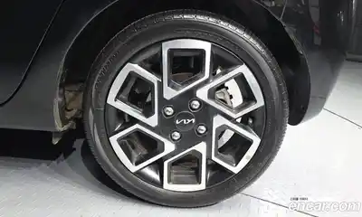 Kia Ray 2023 1.0 Автомат в Москве № 798179, миниатюра 5