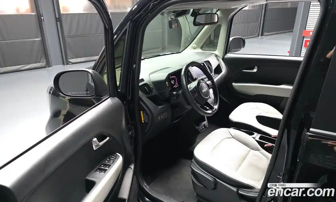 Kia Ray 2023 1.0 Автомат в Москве № 798179, фото 10