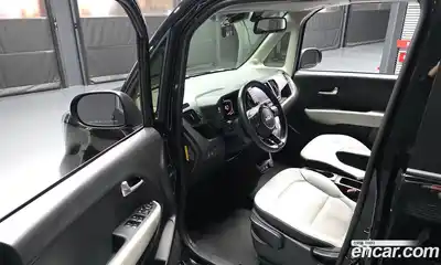 Kia Ray 2023 1.0 Автомат в Москве № 798179, миниатюра 10