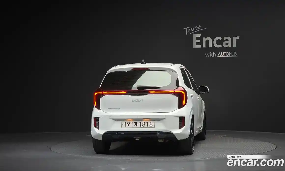 Kia Morning 2023 1.0 Автомат в Москве № 798343, фото 4