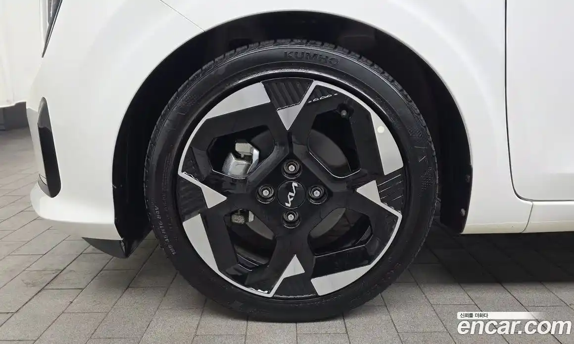 Kia Morning 2023 1.0 Автомат в Москве № 798343, фото 5