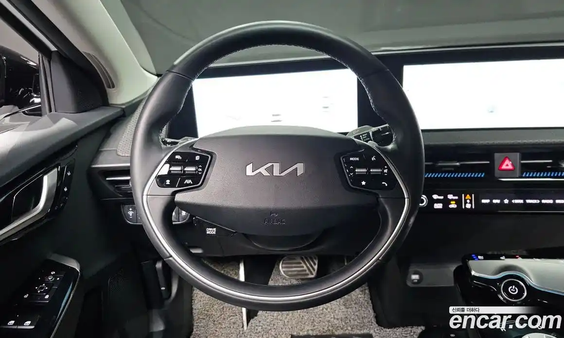 Kia EV6 2023 0.1 Автомат в Москве № 798416, фото 12